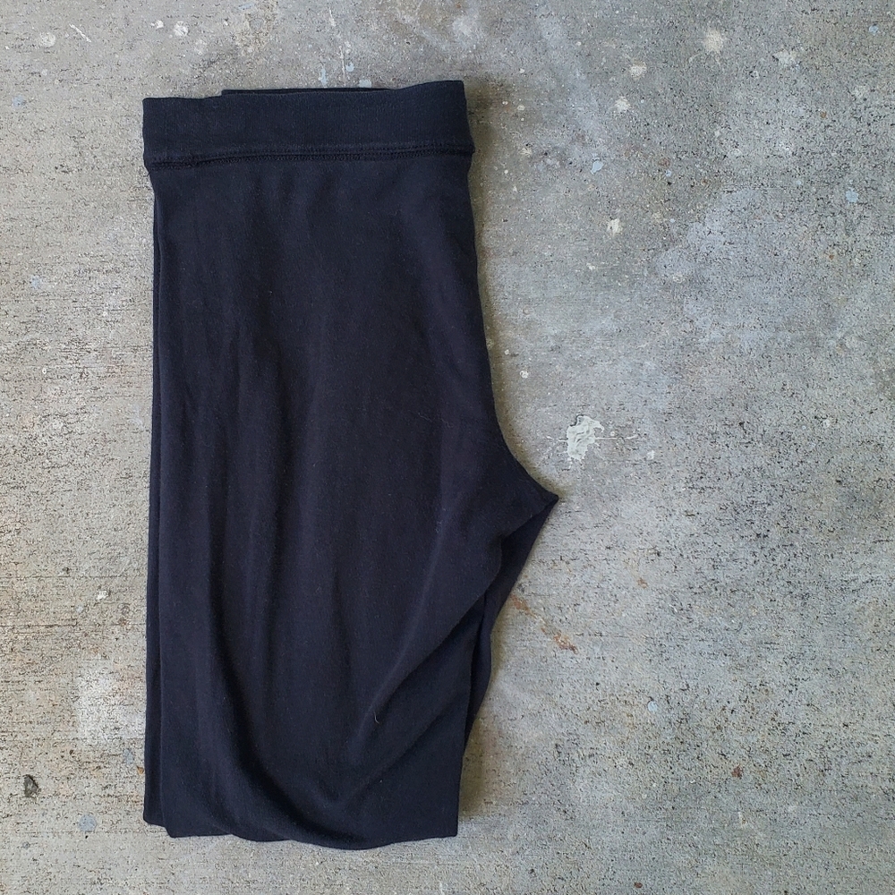 Victoria's Secret cropped leggings